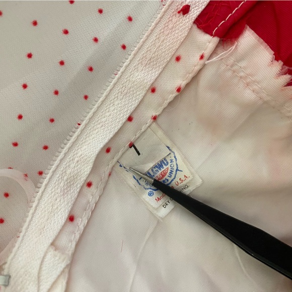 ILGWU Union Made Vintage Red Polka Dot w Eyelet Trim Ruffled Prom Dress - Picture 13 of 16